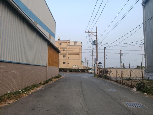 梓官甲工廠房