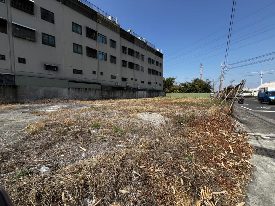 高雄仁武｜臨路｜空地出租