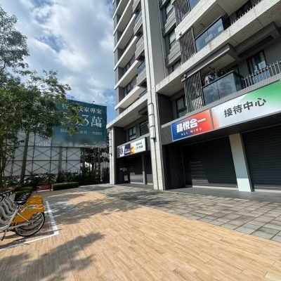 台南歸仁店面推薦｜台南歸仁高鐵站｜晶悅正雙店面 照片 1